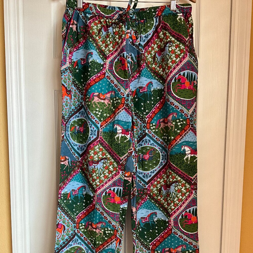 NWT PRINTFRESH Horses with Red Berries Cotton Long Pajama Set Size Medium - Picture 7 of 8